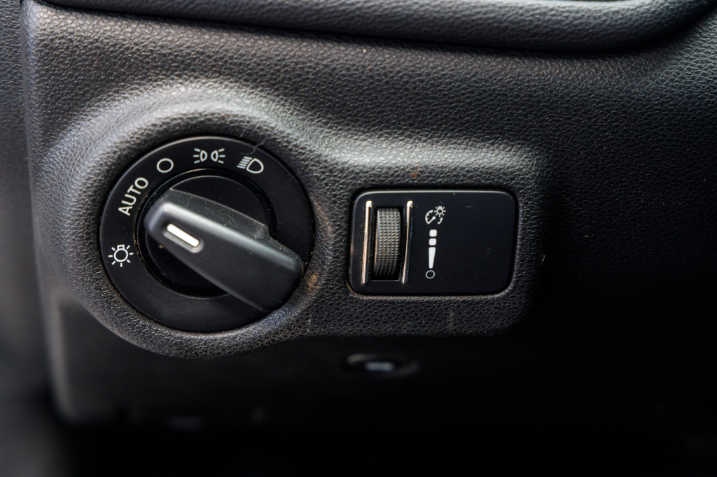 Dodge Dart SXT 2015 photo 13