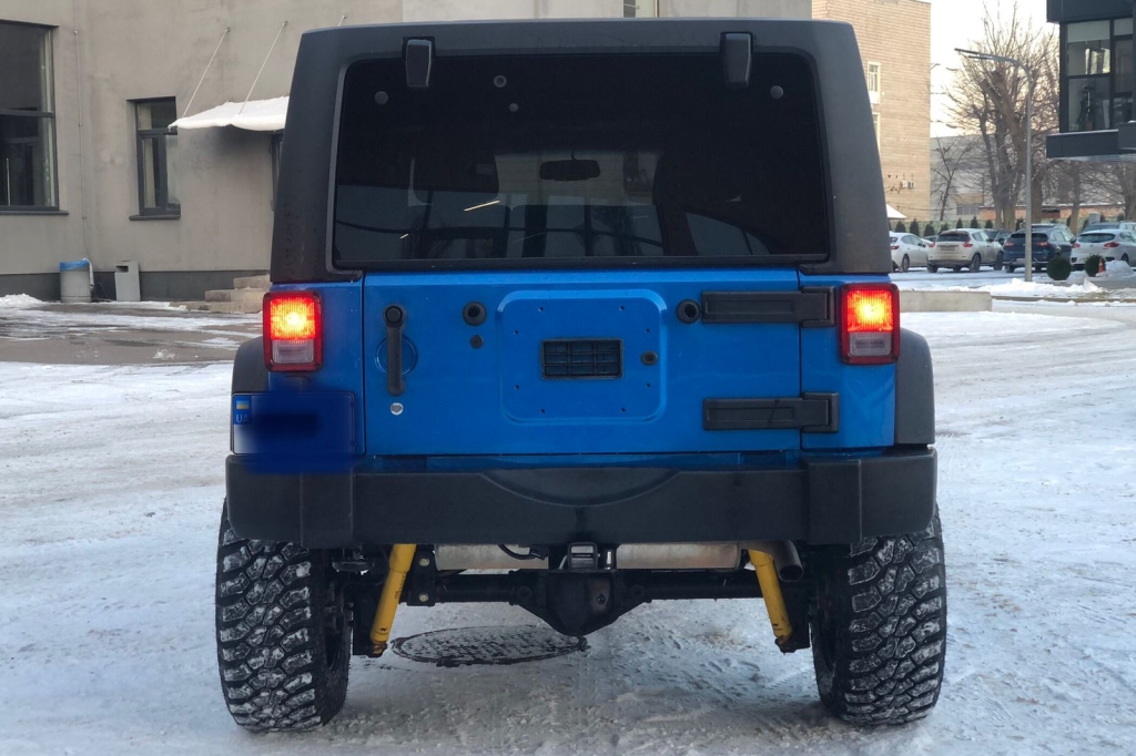 Jeep Wrangler 2015 фото 9