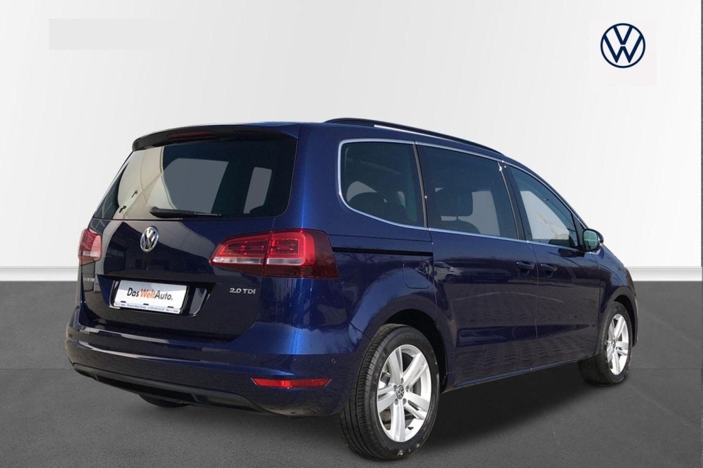 Volkswagen Sharan 2017 photo 2