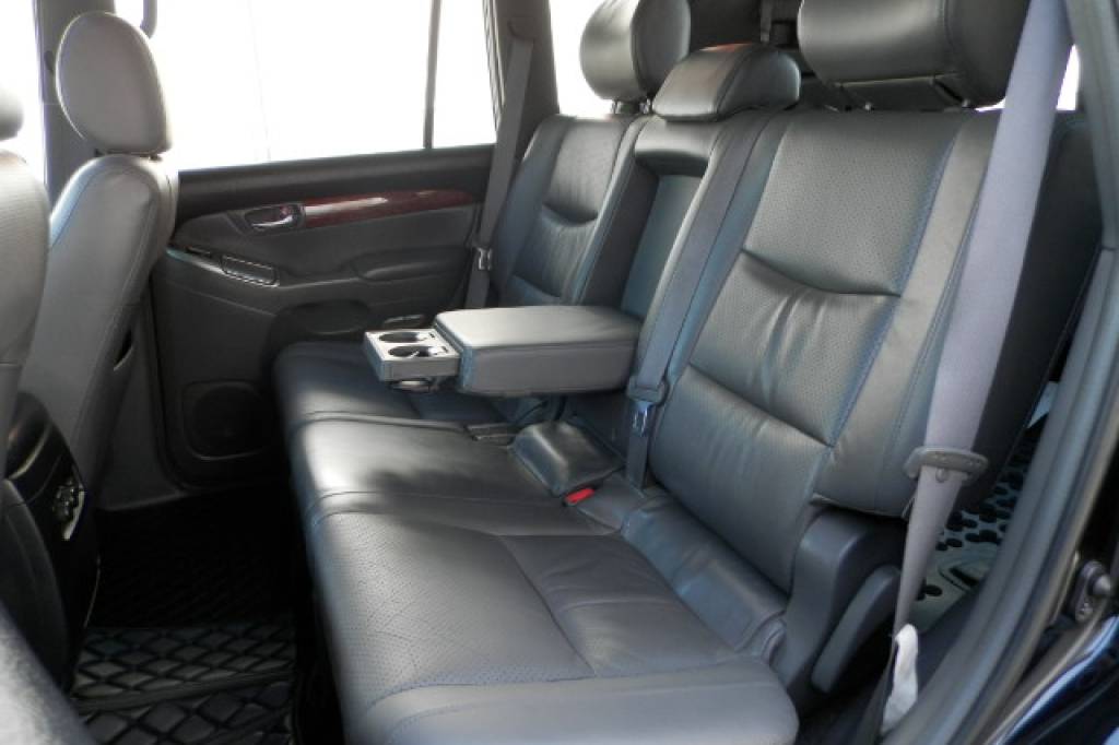 Toyota Land Cruiser Prado 120 3.0 D4D 2007 photo 26