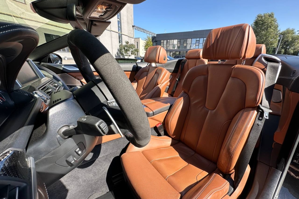 BMW M6 2012 photo 11