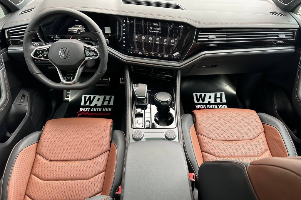 Volkswagen Touareg R-line Platinum 2024 photo 19