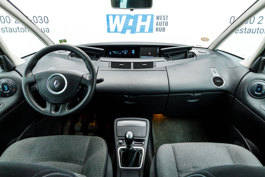 Renault Espace 2010 photo 21