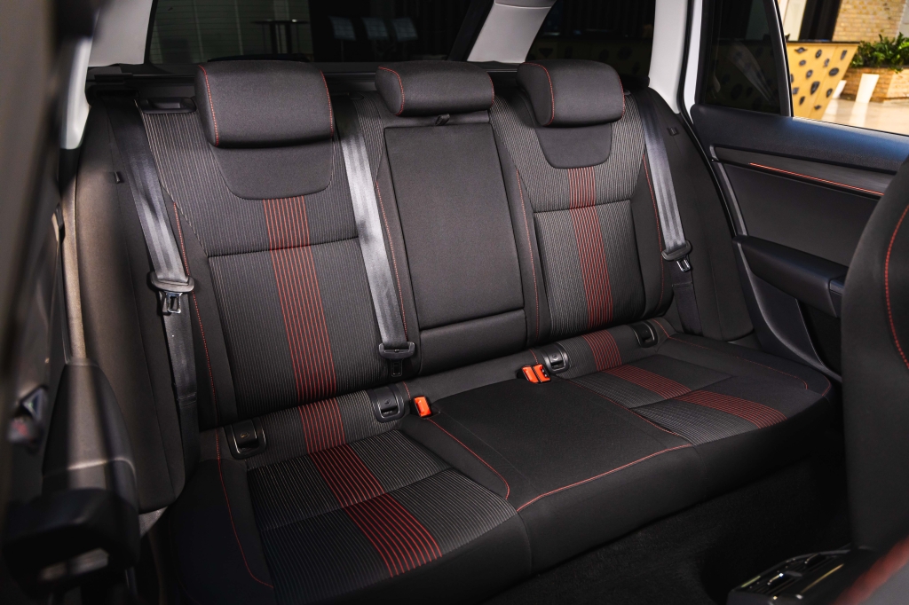 Skoda Octavia 2018 фото 38