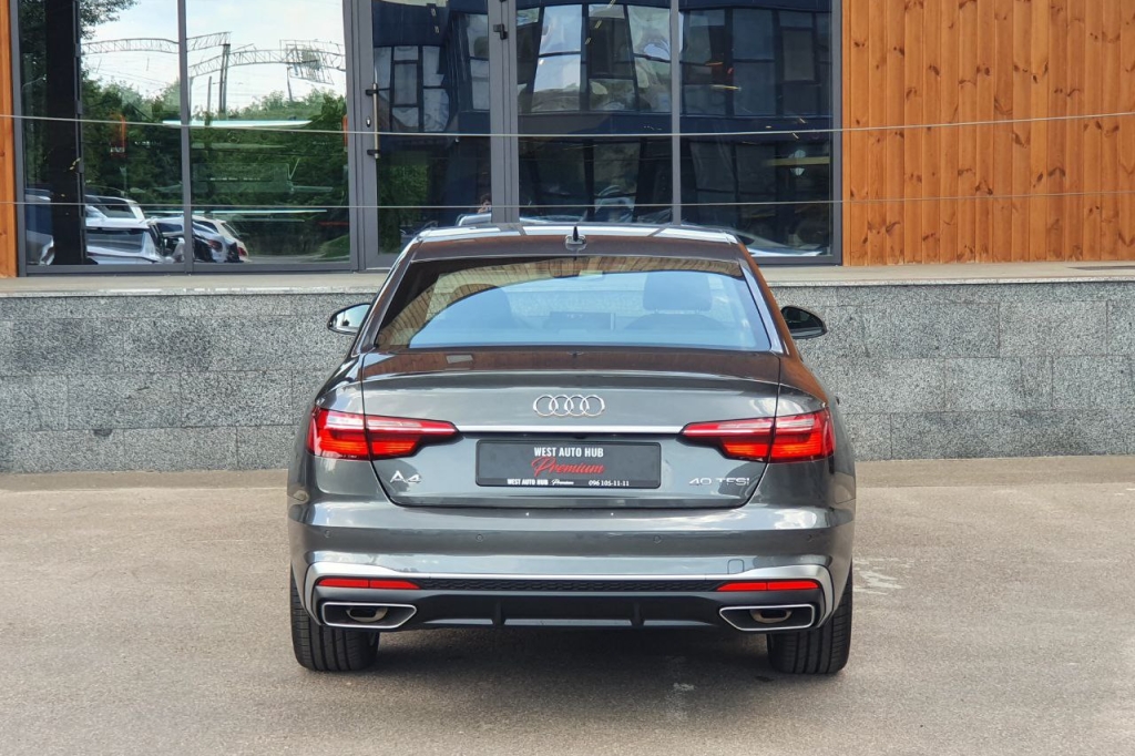 Audi A4 40 TFSI S-tronic 2023 photo 4