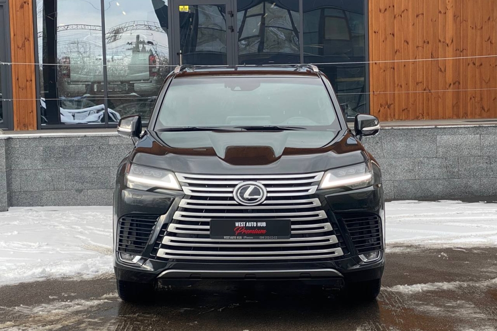 Lexus LX 500d 2022 фото 1