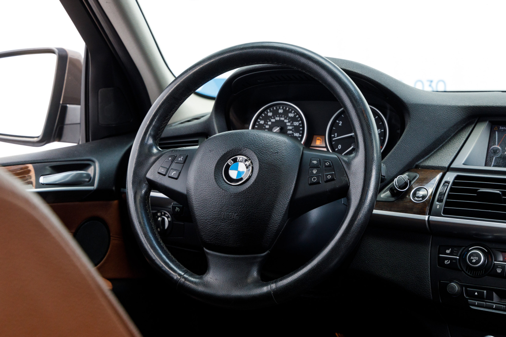 BMW X5 xDrive 35і 2011 photo 21