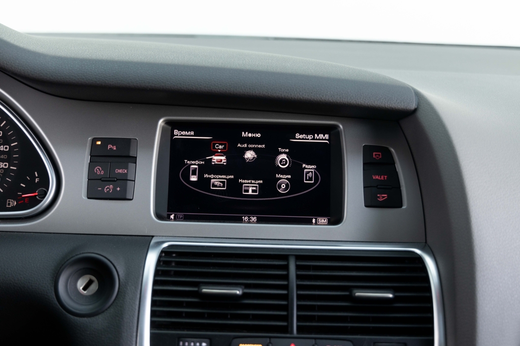 Audi Q7 Premium Plus 2015 фото Audi Q7 Premium Plus 2015 фото 25