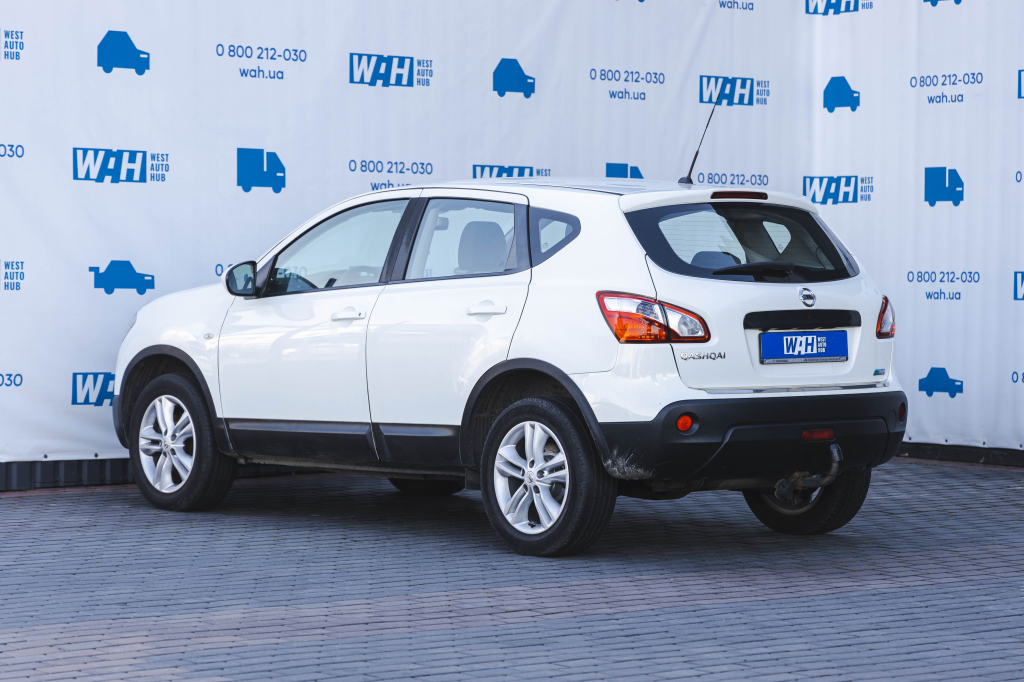 Nissan Qashqai 2012 photo 9