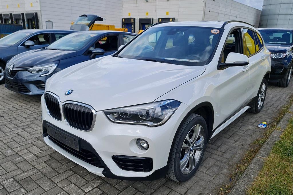 BMW X1 2016 фото 4