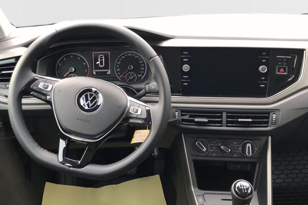 Volkswagen Polo 2021 фото 2