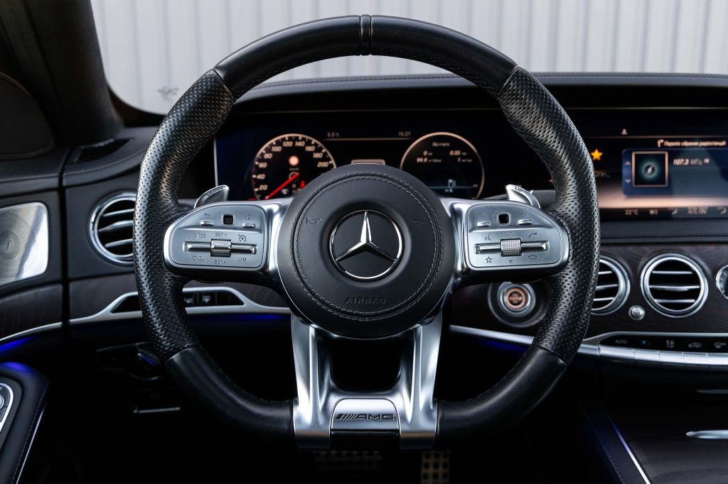 Mercedes-Benz S-Class S400d 2018 фото Mercedes-Benz S-Class S400d 2018 фото 30