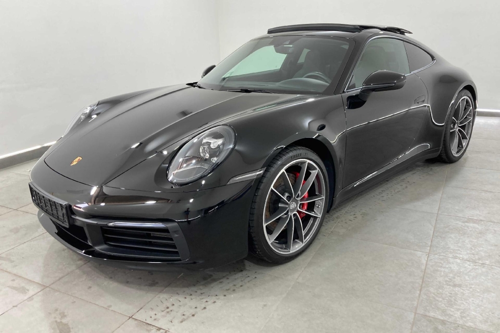 Porsche 992 2019 фото 6