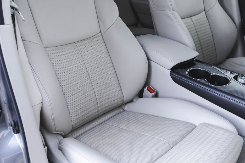 Infiniti Q50 2017 фото 30