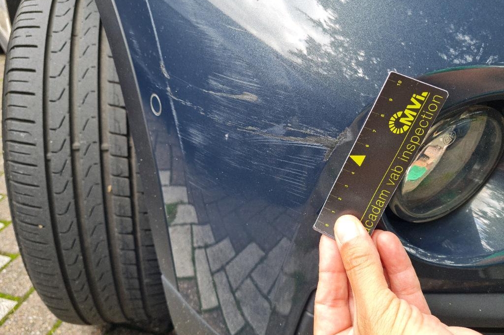 BMW X1 2017 фото 12