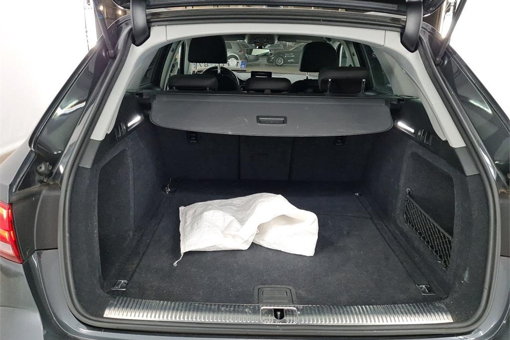 Audi A4 Avant 2016 фото 3