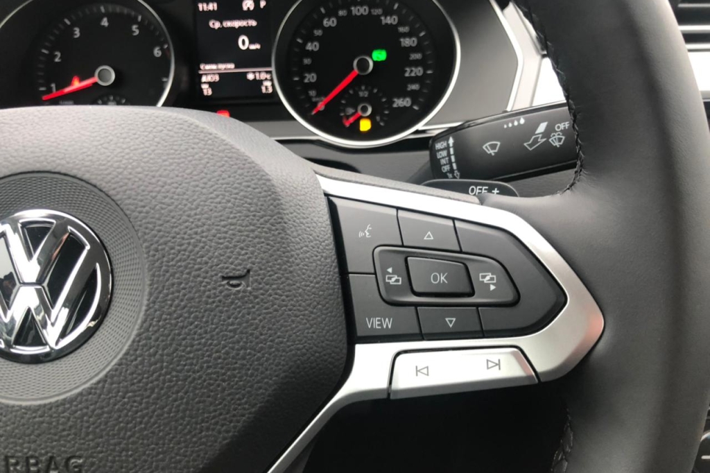 Volkswagen Passat B8 Business   2020 photo 13