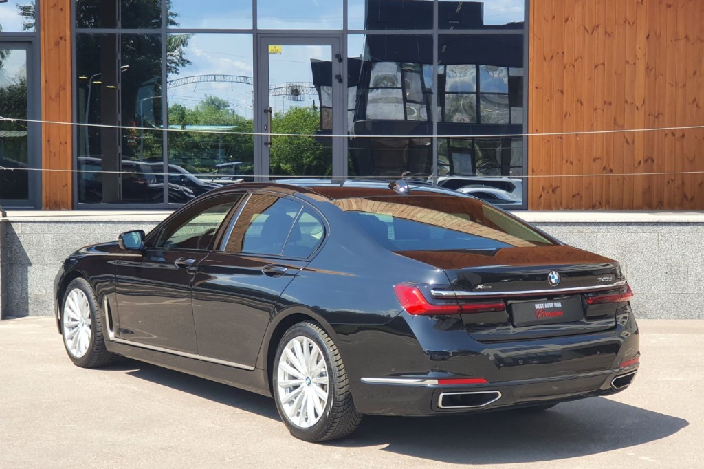 BMW 740 Ld Steptronic 2022 photo 3