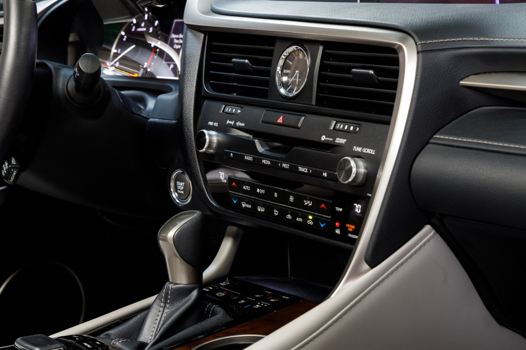 Lexus RX 350 2016 фото 27