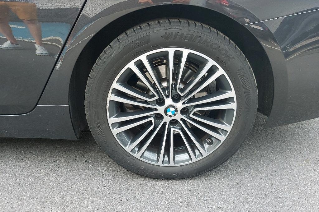 BMW 5er Touring 2017 photo 18