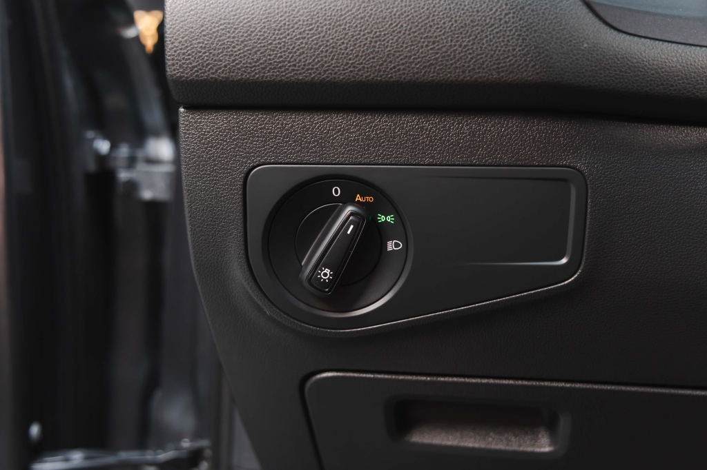 Volkswagen Tiguan S 2019 photo 15