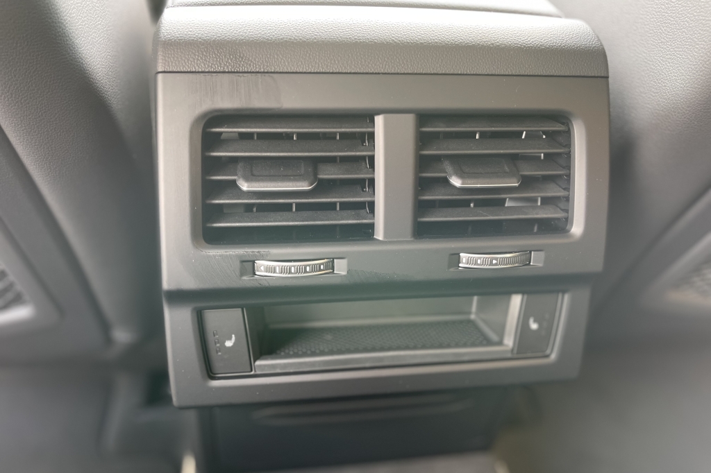 Volkswagen Touareg 2021 photo 4