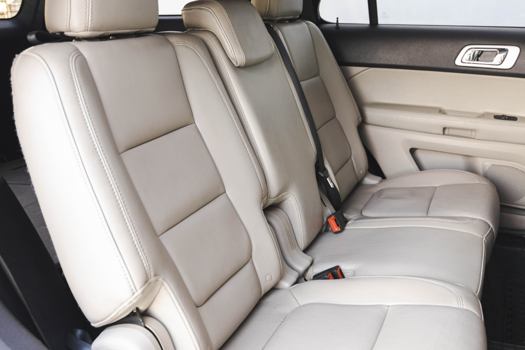 Ford Explorer XLT 2011 photo 26