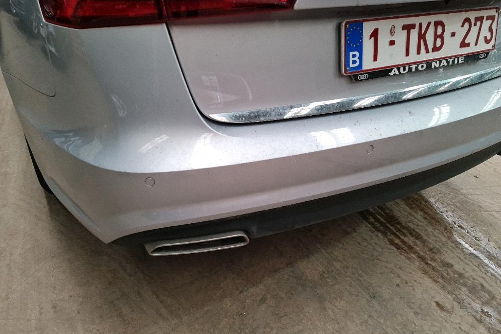 Audi A6 Avant 2017 фото 19