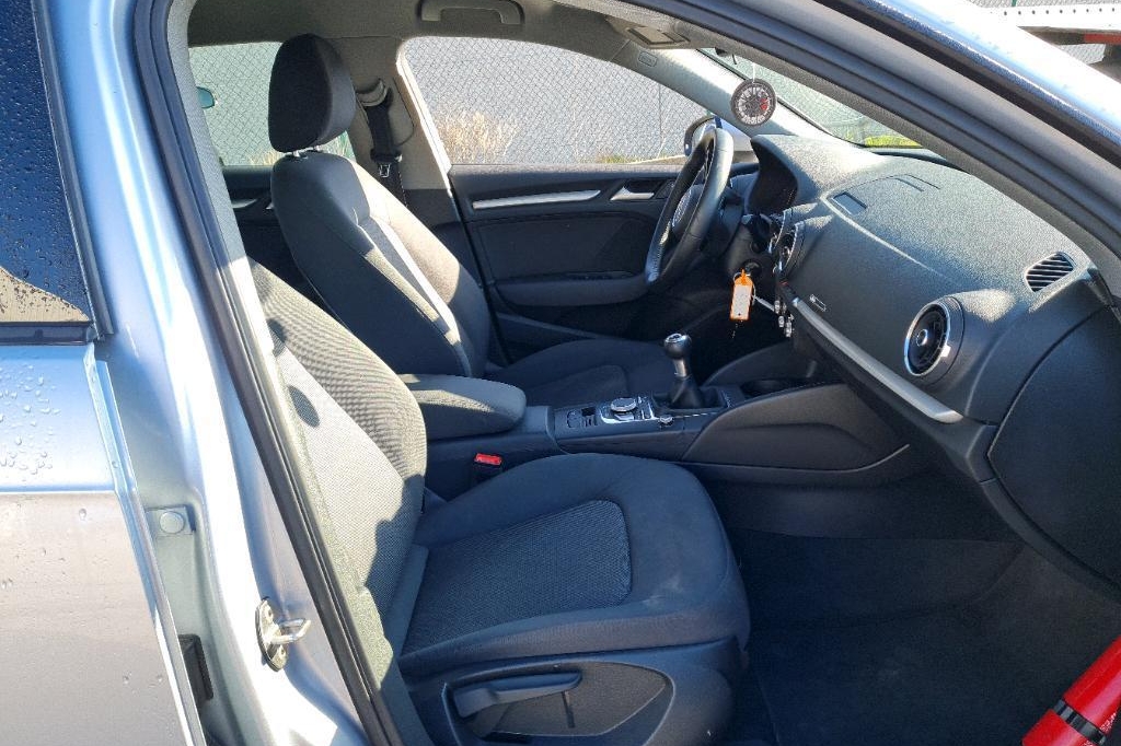 Audi A3 Sportback 2019 photo 1