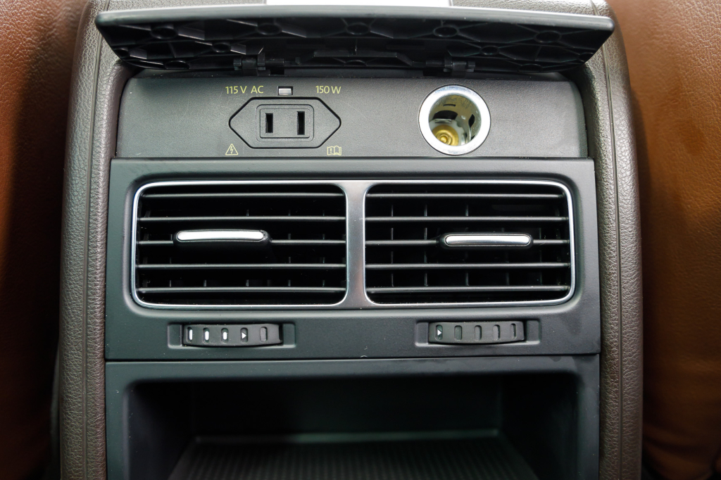 Volkswagen Touareg 2012 фото 35