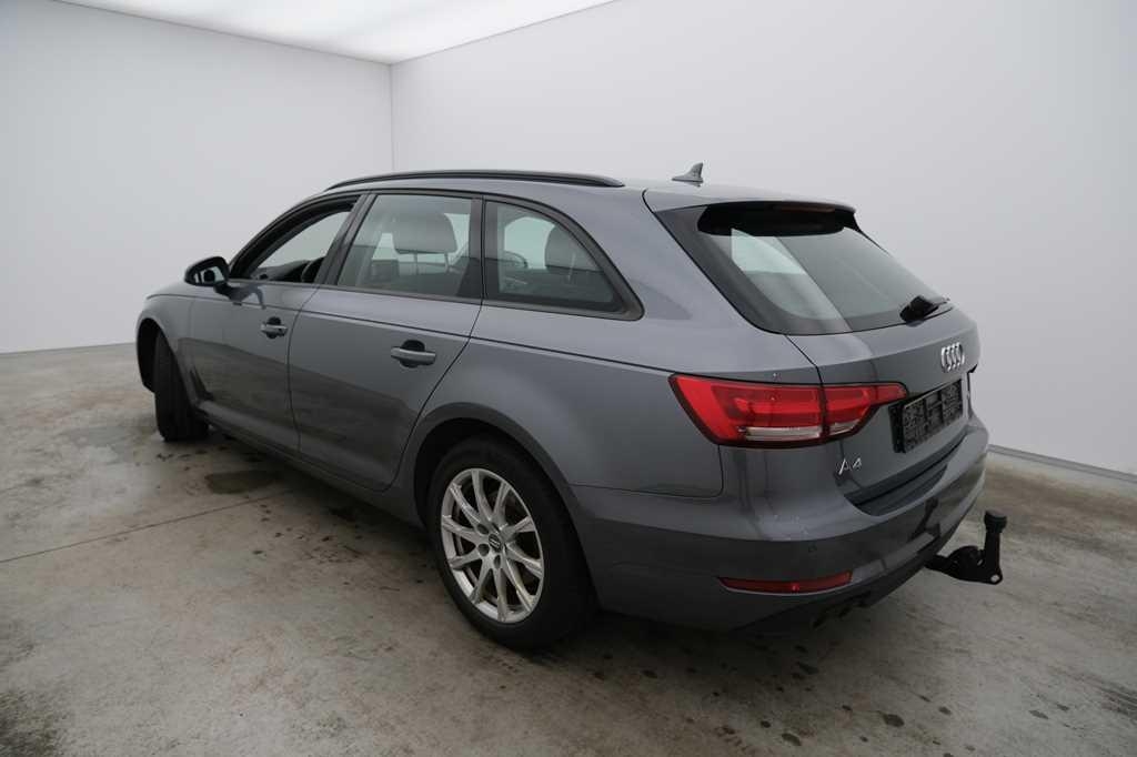 Audi A4 Avant 2017 фото 1