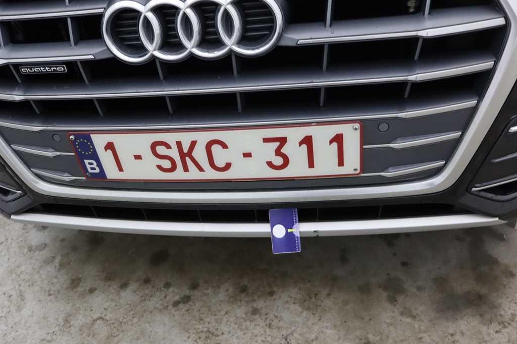 Audi Q5 2017 фото 27