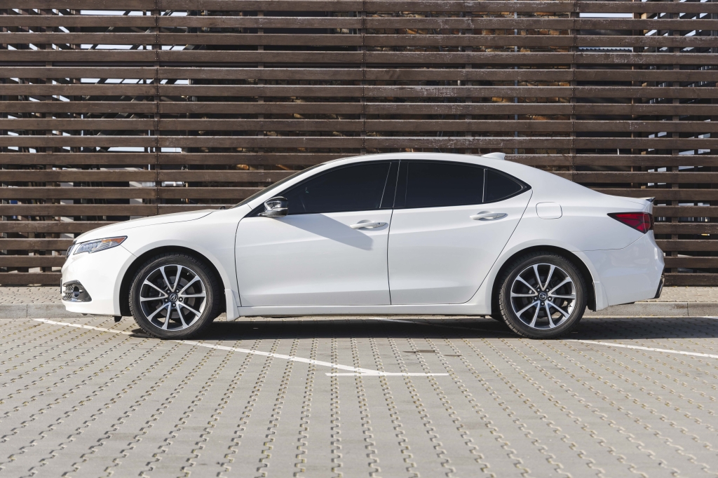 Acura TLX Advanced 2017 photo 13