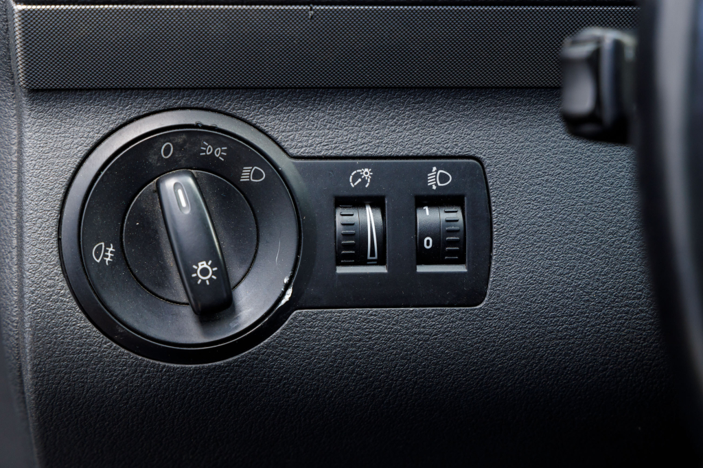 Volkswagen Touran 2006 фото 5