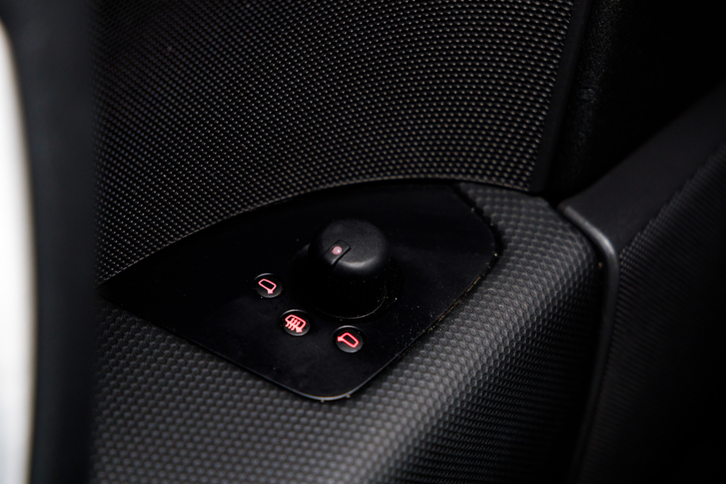 Audi TT Premium Plus Quatro 2010 photo 24