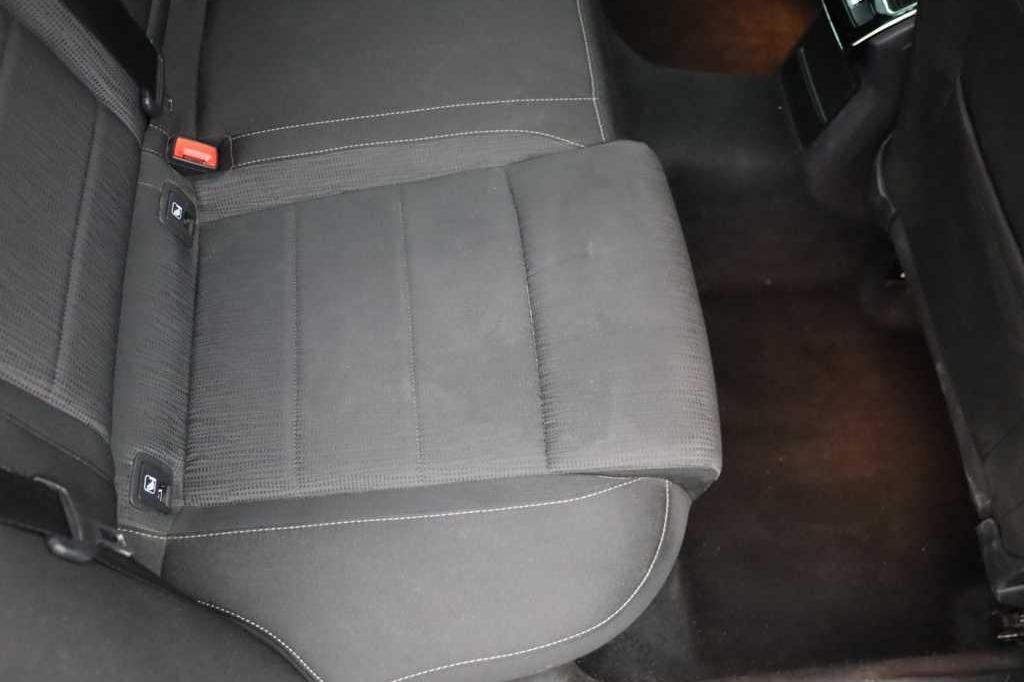 Skoda Superb Combi 2017 фото 14