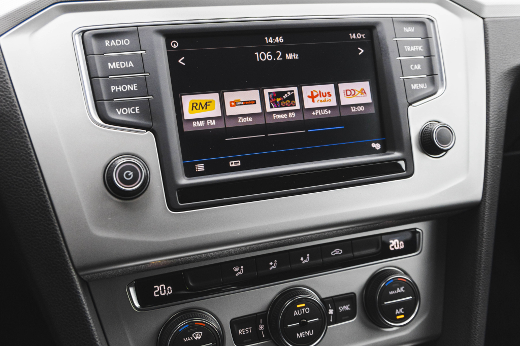 Volkswagen Passat 2016 photo 20