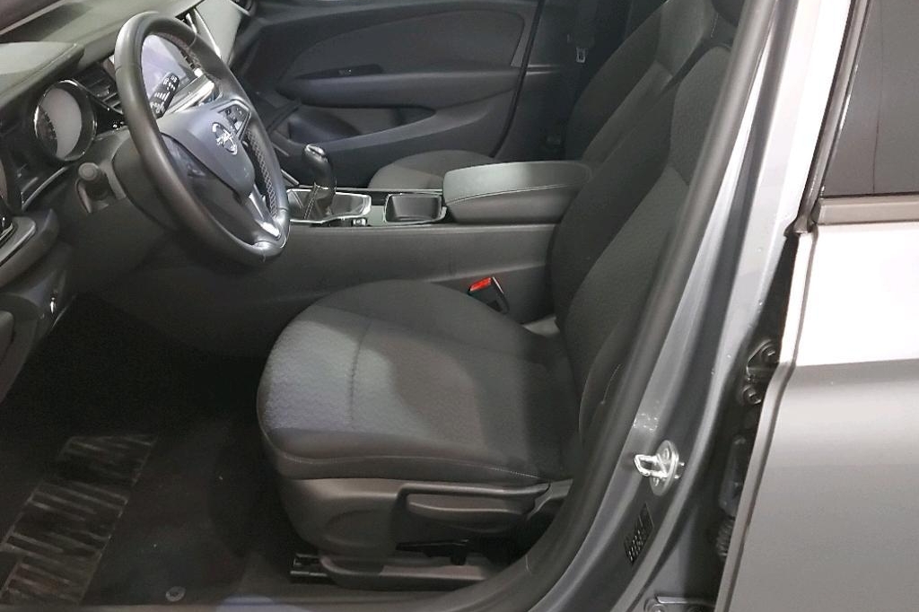 Opel Insignia Sports Tourer 2018 photo 12