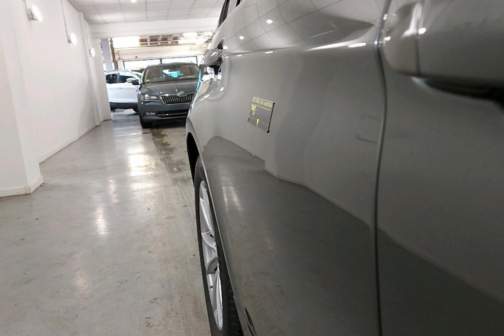 BMW 3er Touring 2017 фото 22