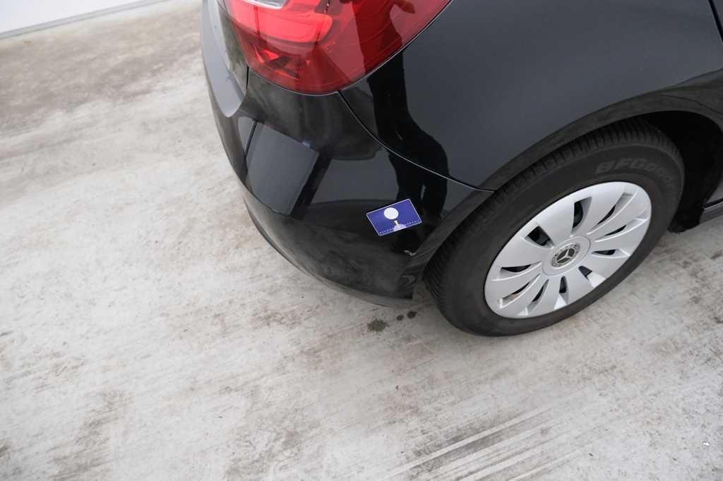 Mercedes-Benz A-Klasse 2017 photo 23