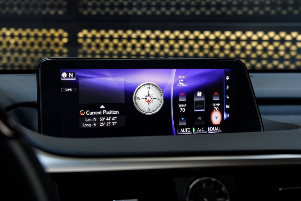 Lexus RX 350 2016 фото 23