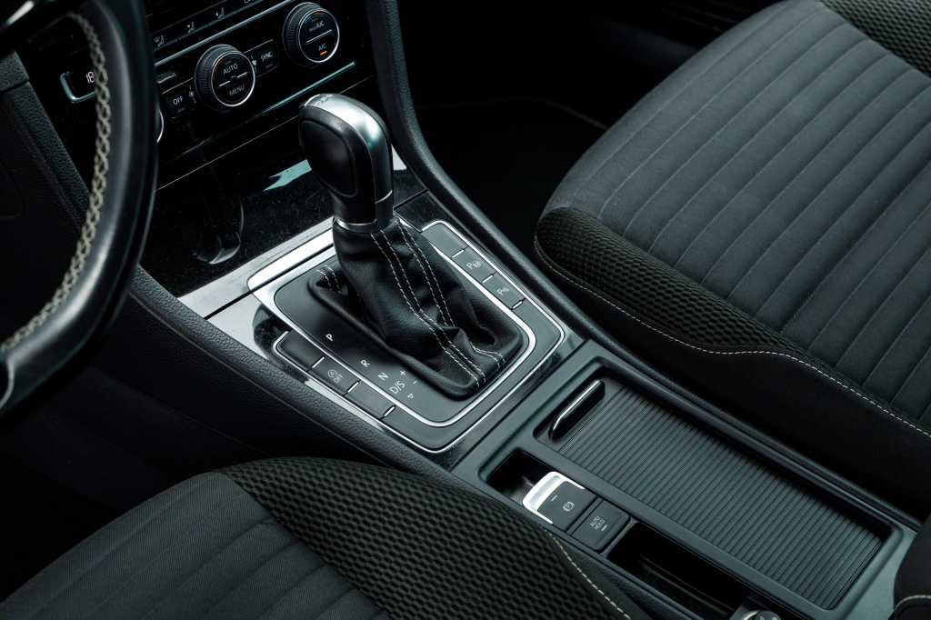 Volkswagen Golf VII CUP 2014 photo 16