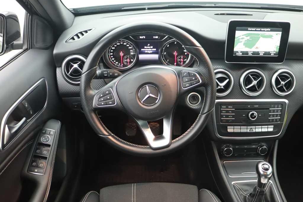 Mercedes-Benz A-Klasse 2017 photo 6