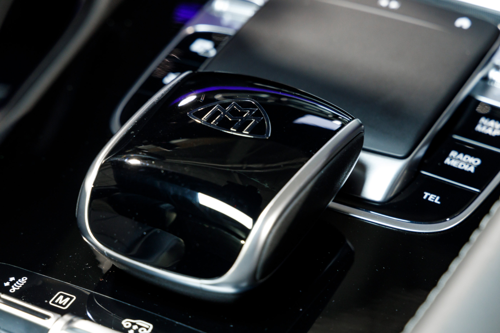 Mercedes-Benz Maybach GLS 600 2022 photo 40