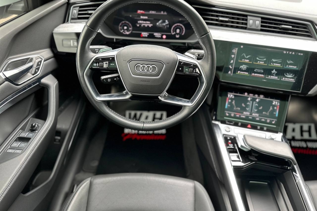 Audi e-tron Sportback 55 95kWh 2021 photo 21