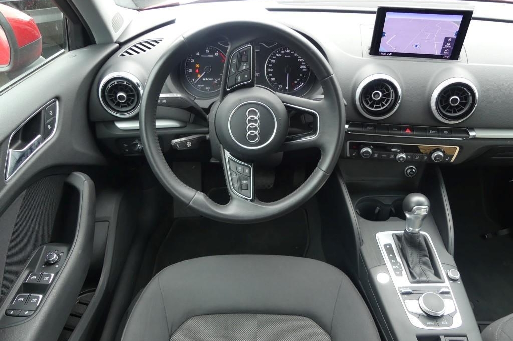 Audi A3 Sportback 2018 фото 5