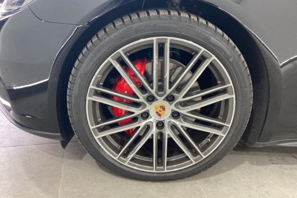 Porsche Panamera 4S 2017 фото 8