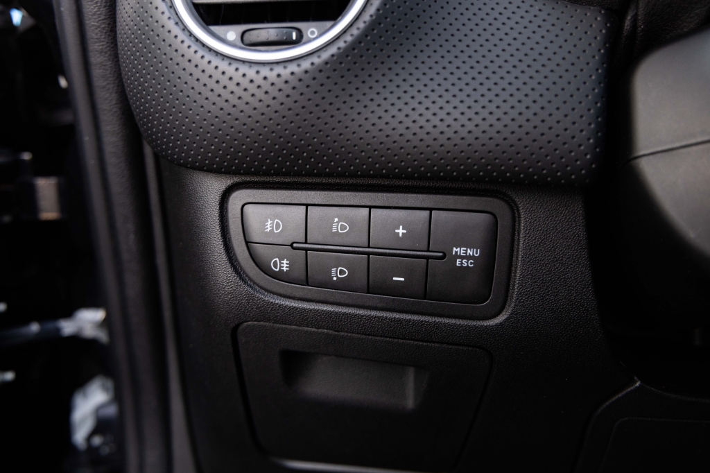 Fiat Punto Evo 2011 photo 14