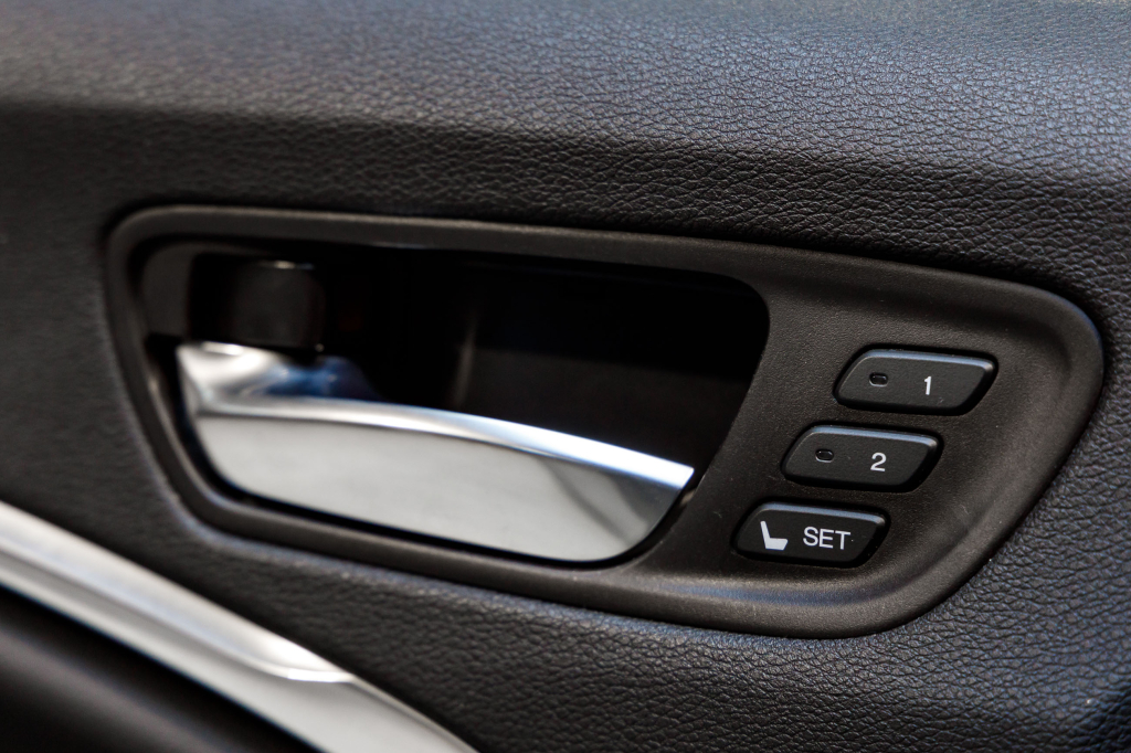 Acura MDX 2016 фото 29