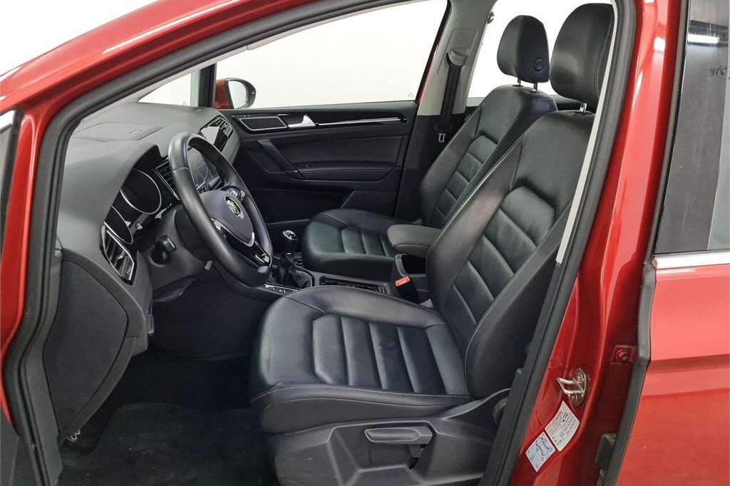 Volkswagen Golf Sportsvan 2016 photo 2